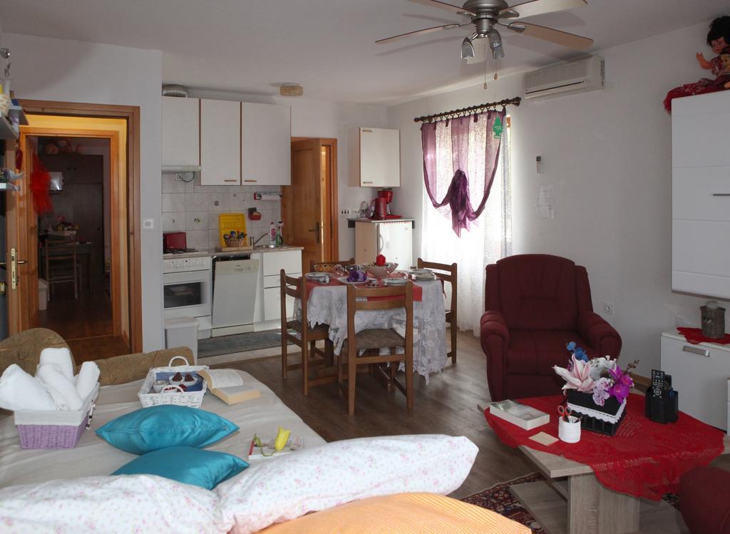 Apartments Adelita Poreč Buitenkant foto